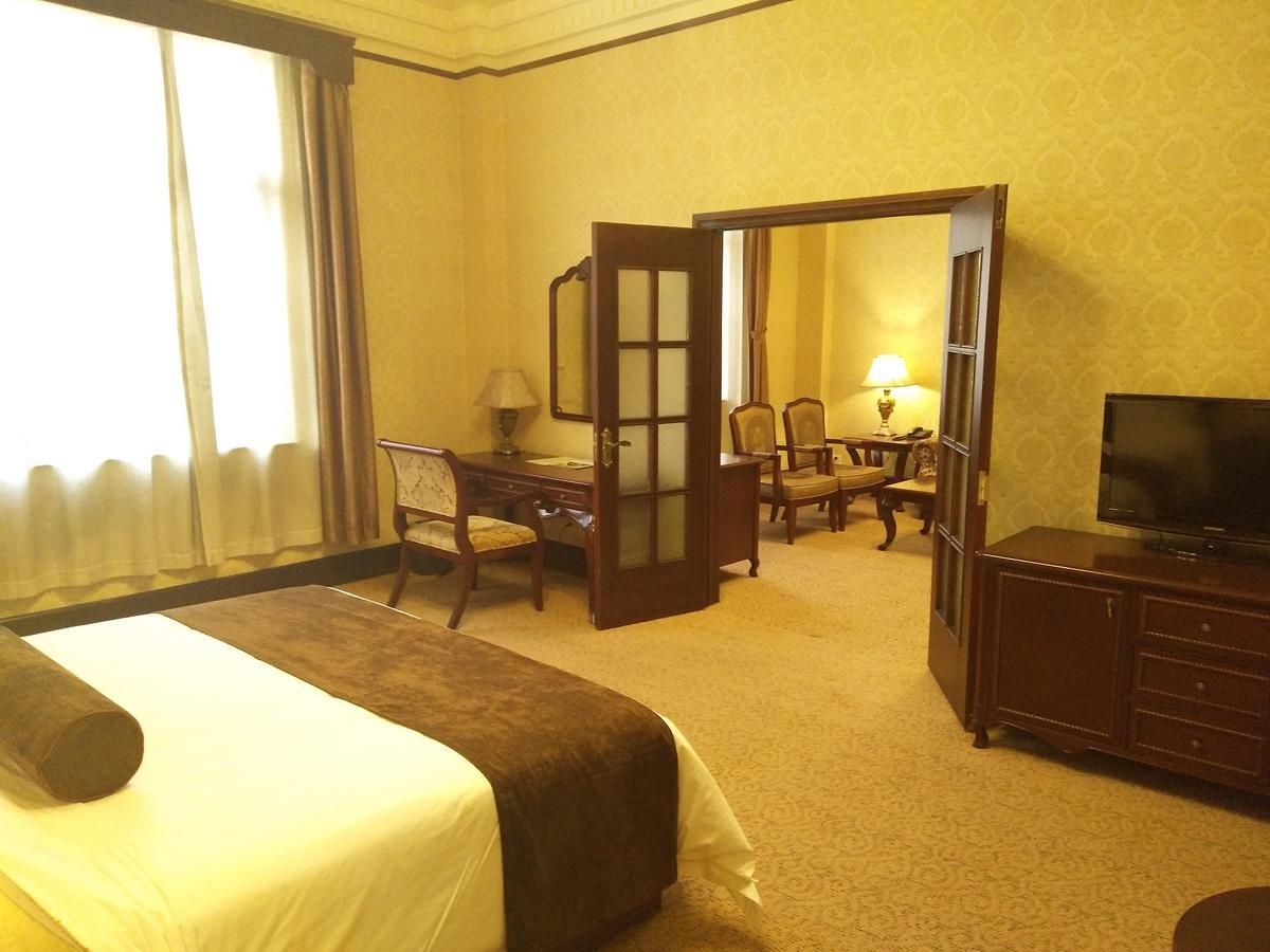 James Joyce Coffetel Tianjin First Hotel Branch Kültér fotó